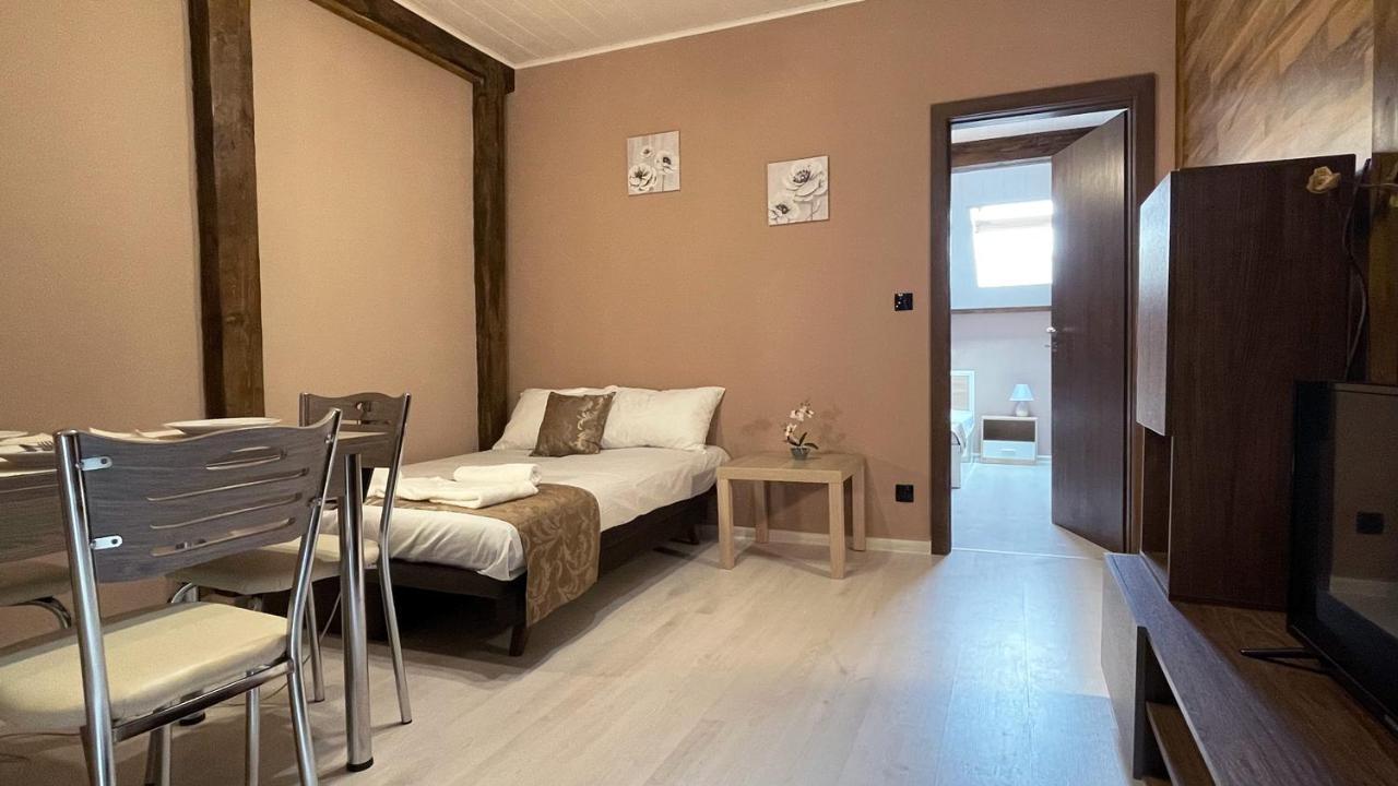 Апартхотел Конниците Aparthotel Veliko Tarnovo Exterior photo